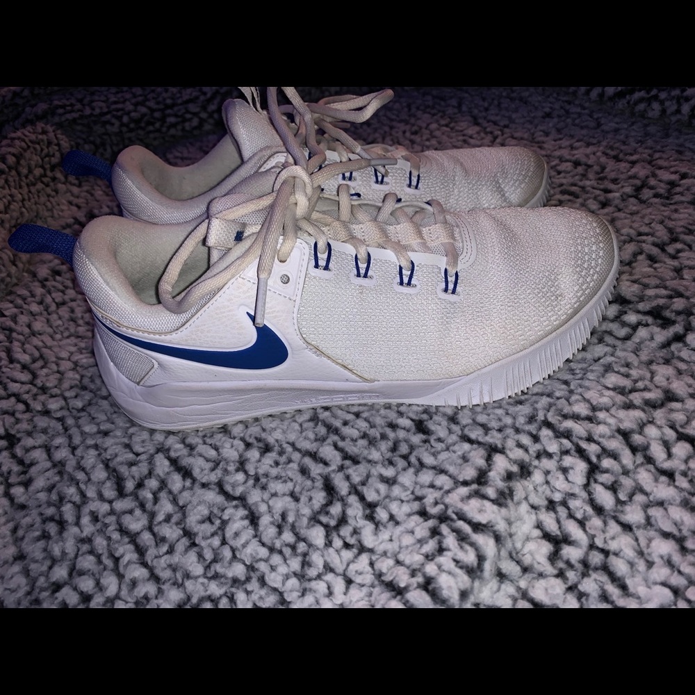 Nike Women's Zoom HyperAce 2 Volleyball Shoes